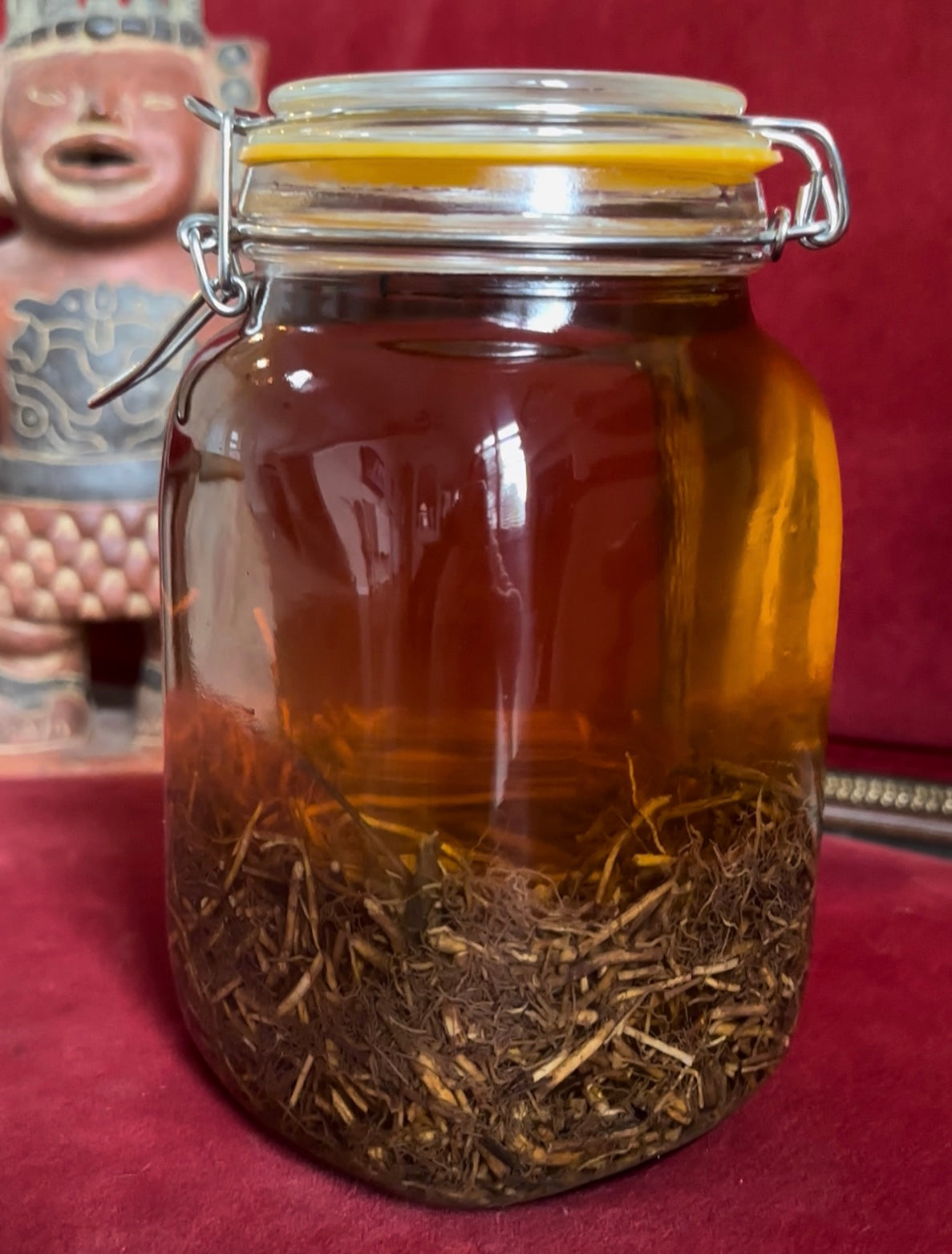 All purpose chilcuague gold root extract exclude the eyes and genital areas. 